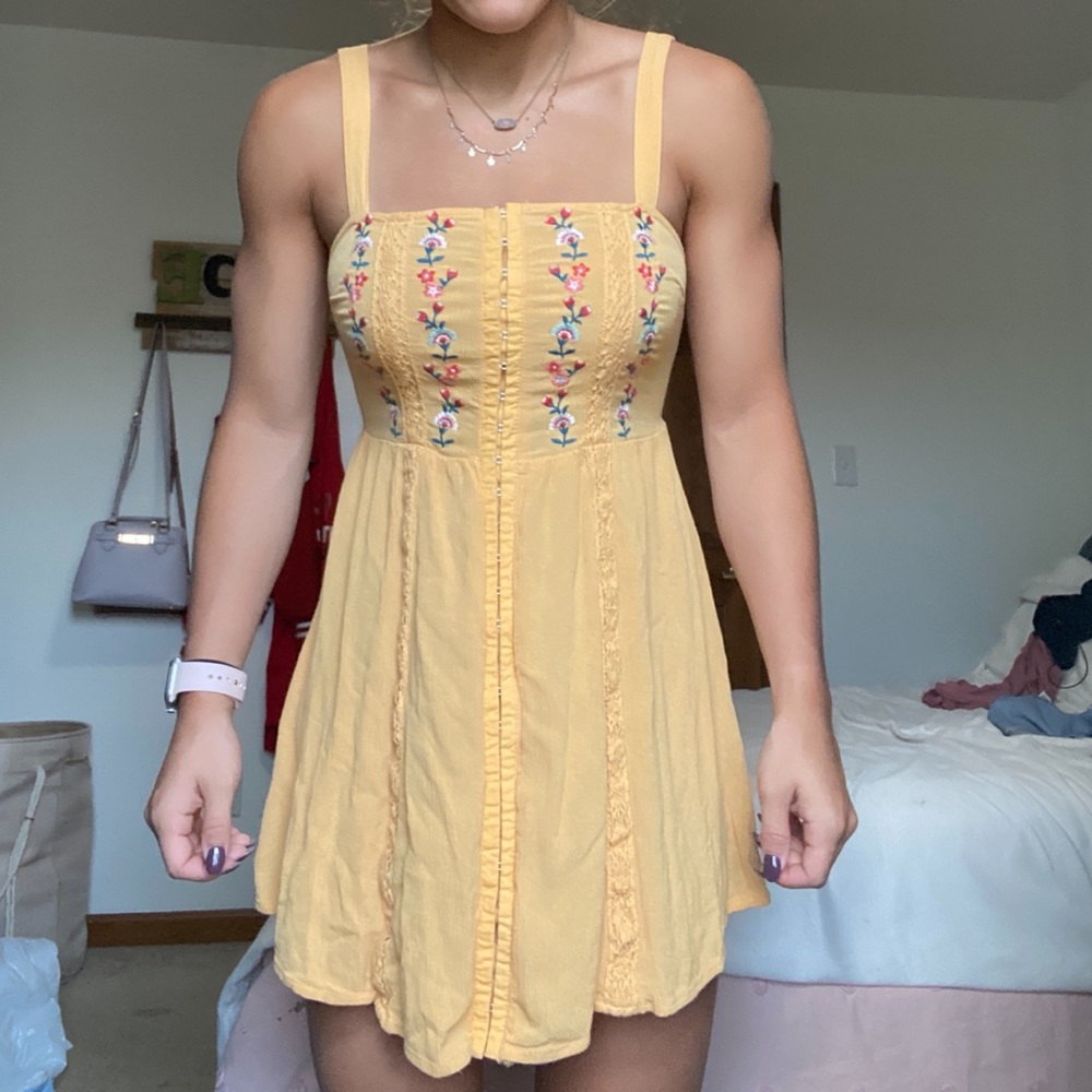 Floral yellow dress